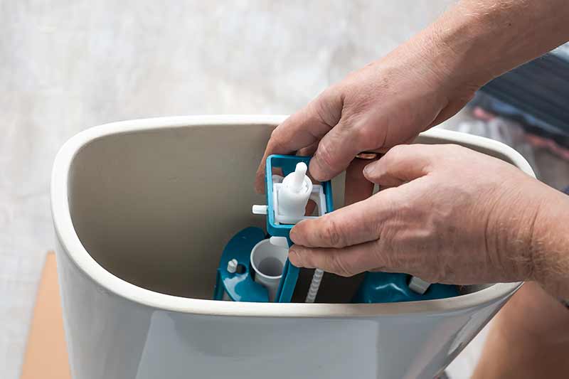Repair a toilet Flush Valve